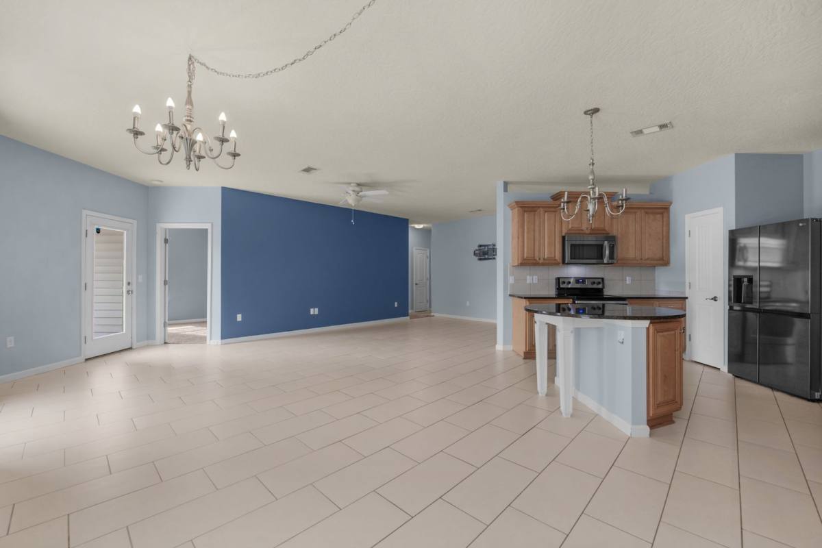 House for rent at 4596 Hermosa Rd, Crestview, FL 32539