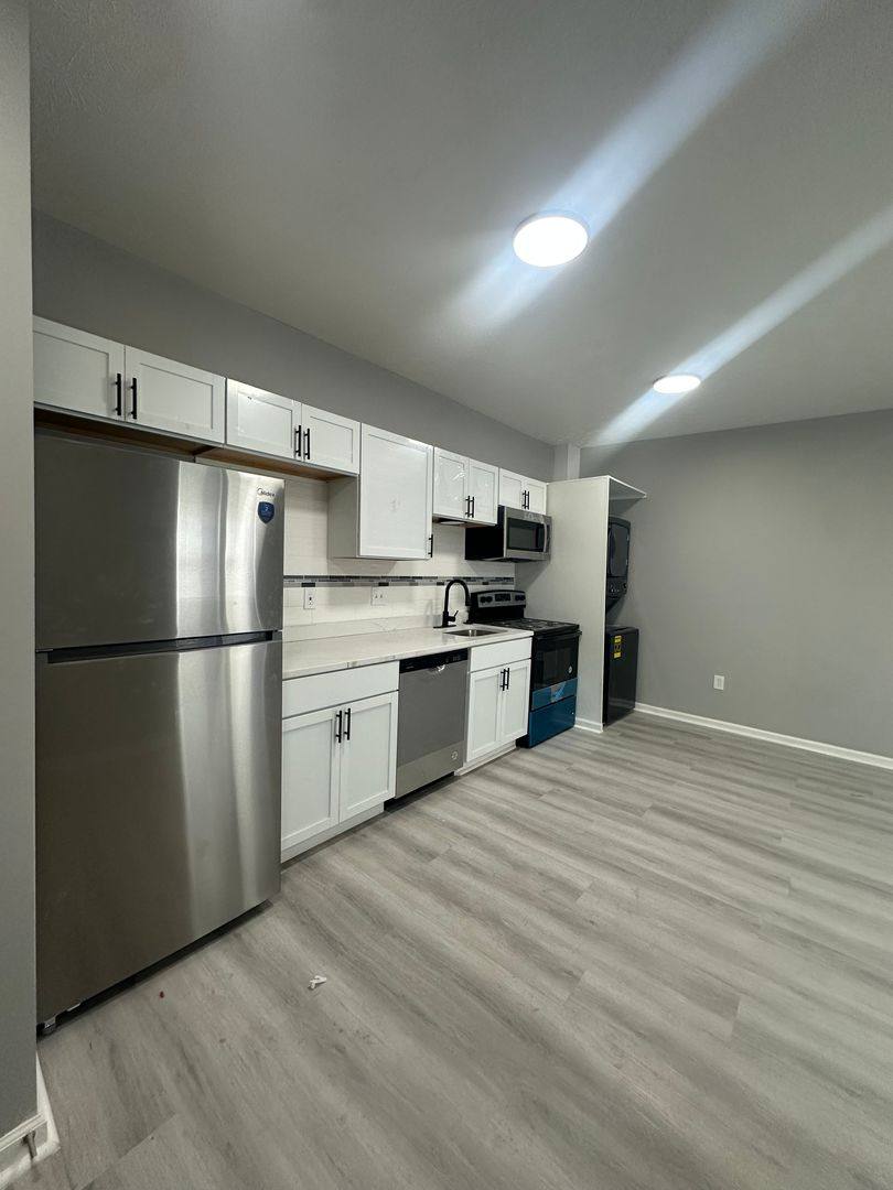 Apartment for rent at 4926 E Washington St, Indianapolis, IN 46201