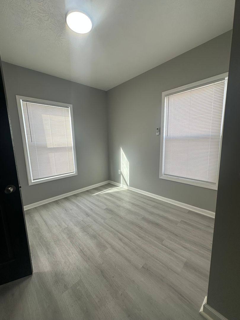 Apartment for rent at 4926 E Washington St, Indianapolis, IN 46201
