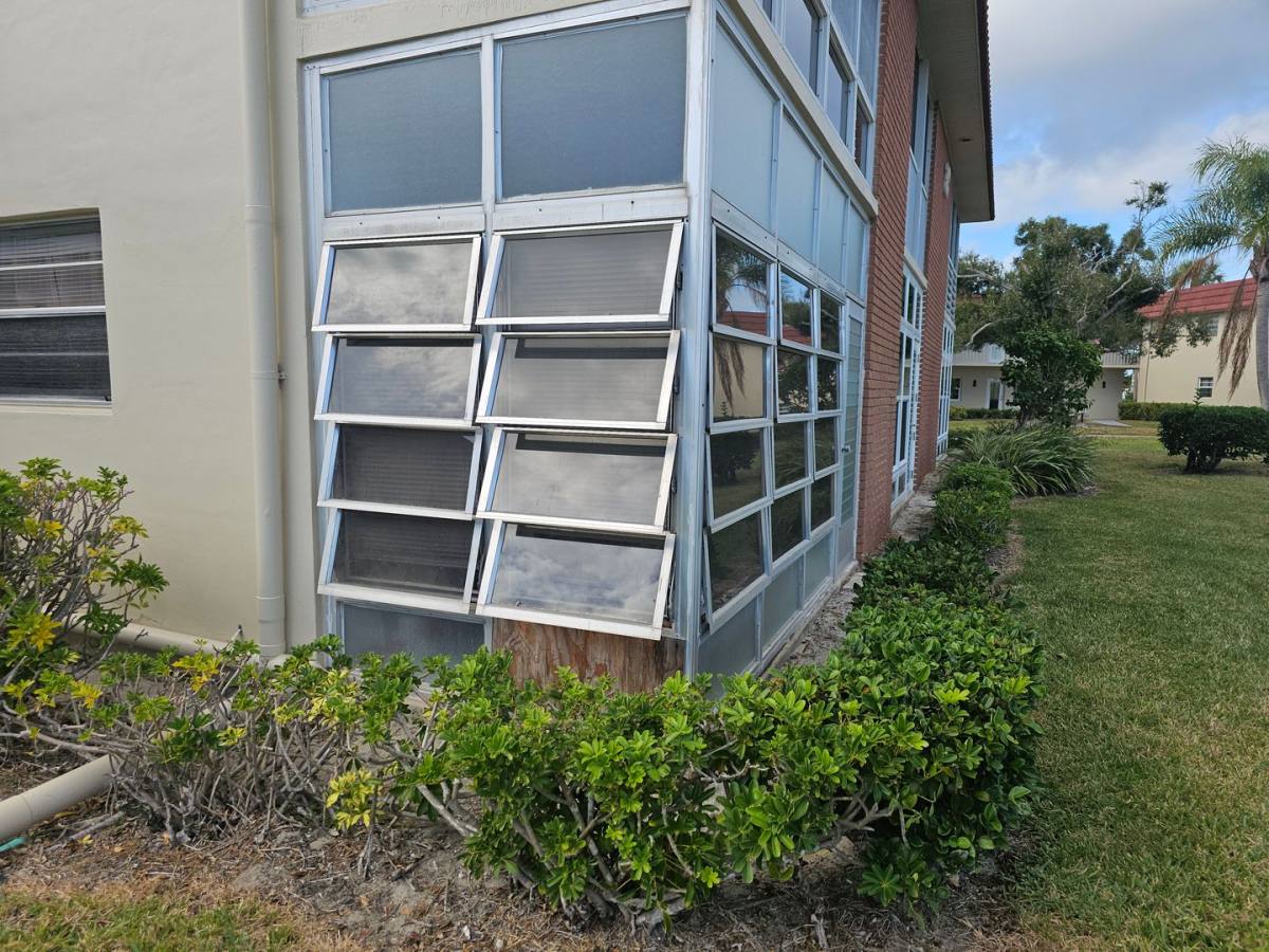 Apartment for rent at 33 Pine Arbor Lane, Vero Beach, FL 32962