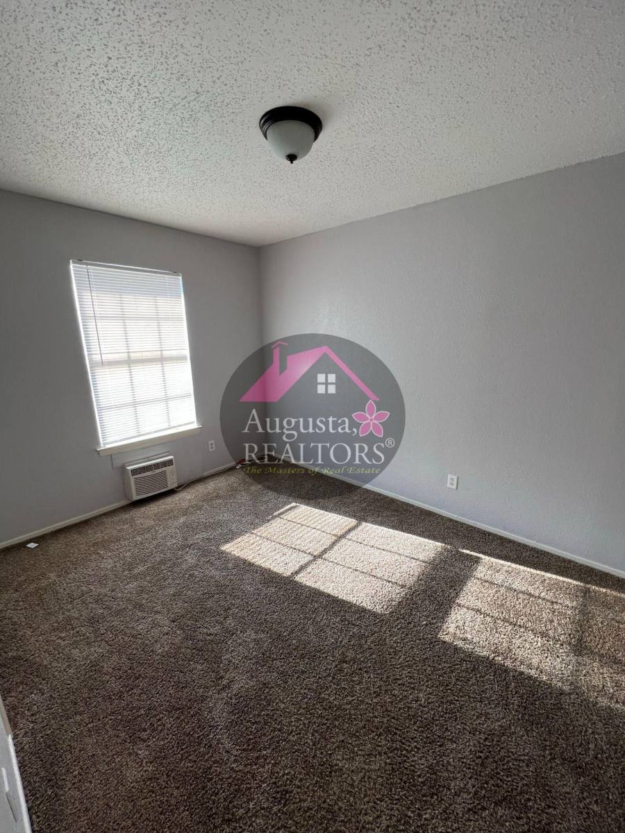 Apartment for rent at 2410 N Willis, Abilene, TX 79603