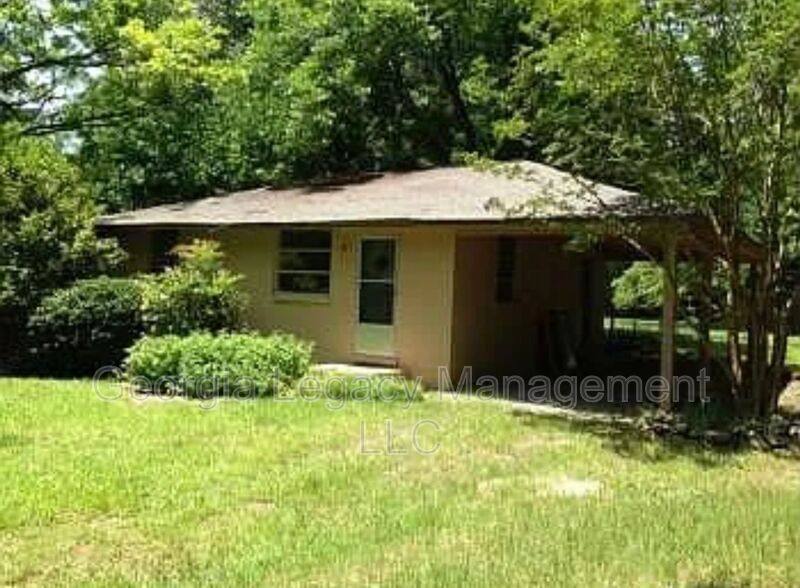 House for rent at 2538 Cleveland Rd, Bogart, GA 30622