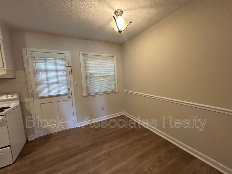 House for rent at 522 S Cherry St, Kernersville, NC 27284