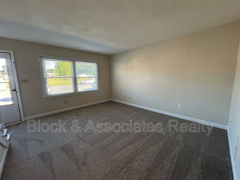 House for rent at 522 S Cherry St, Kernersville, NC 27284