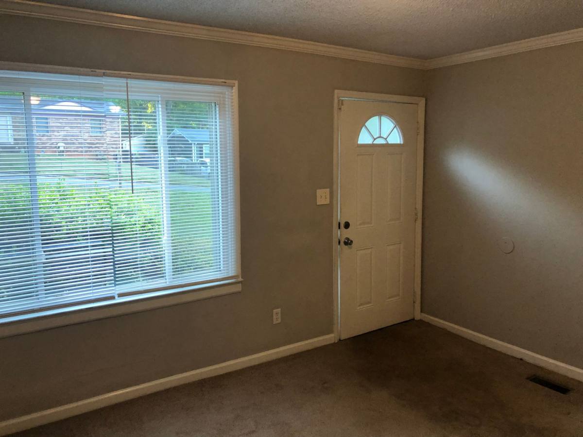 House for rent at 105 Julia St, Mount Holly, NC 28120