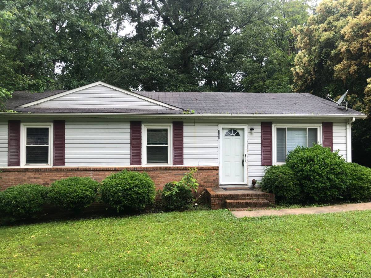 House for rent at 105 Julia St, Mount Holly, NC 28120