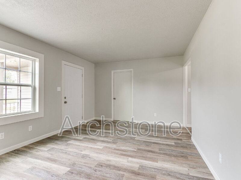 House for rent at 2312 Mustang Dr, Oklahoma City, OK 73115
