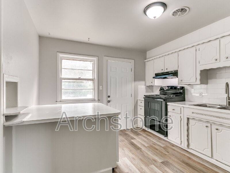 House for rent at 2312 Mustang Dr, Oklahoma City, OK 73115