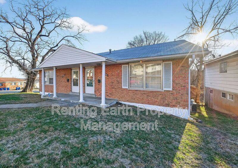 House for rent at 8908 Scottdale Ave, Saint Louis, MO 63136