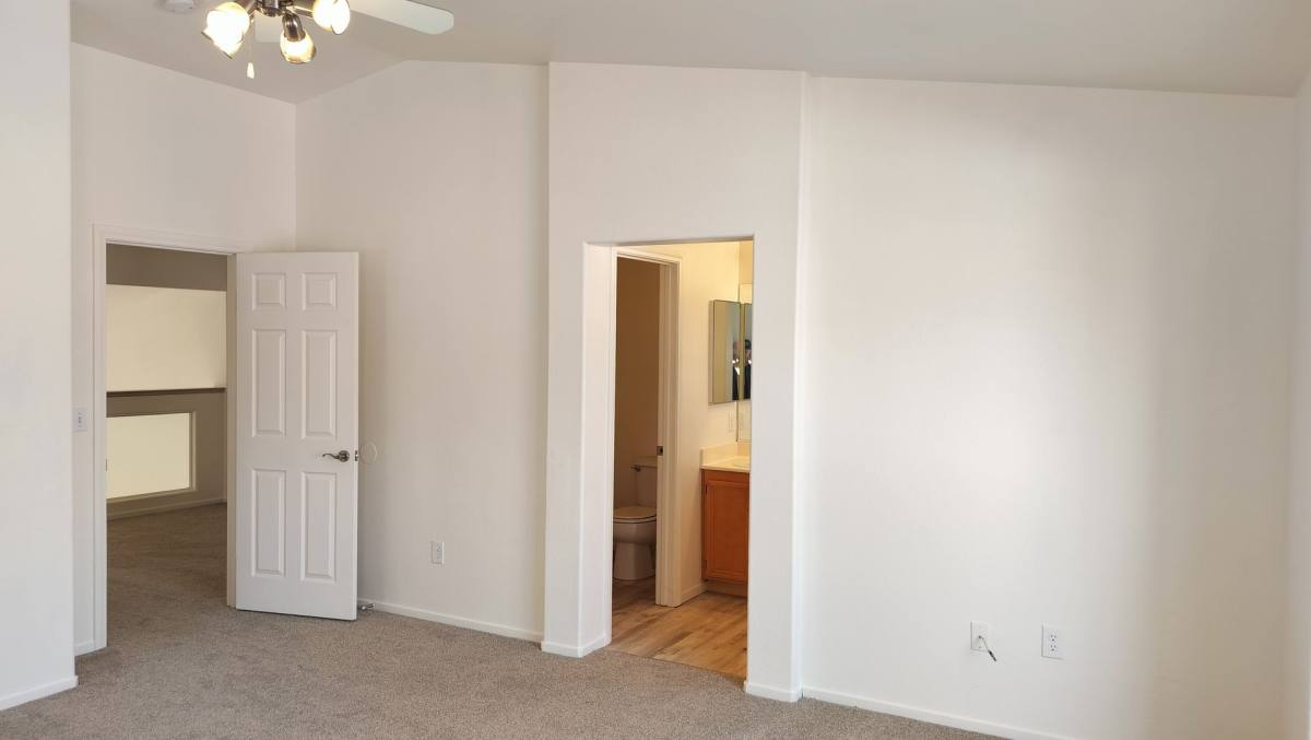Townhouse for rent at 67 Belle Maison, Las Vegas, NV 89123
