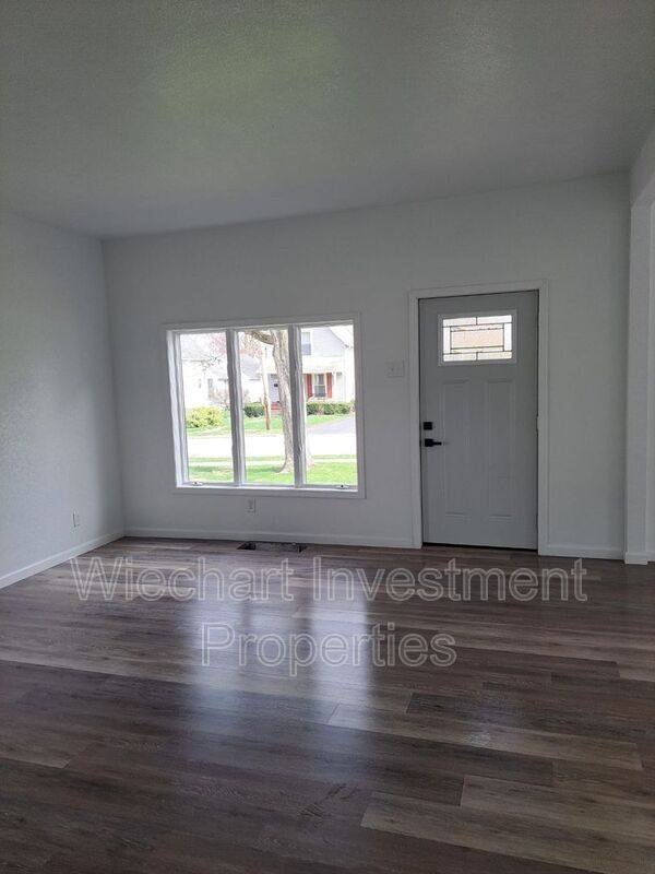 House for rent at 358 Cherry St, Bluffton, OH 45817