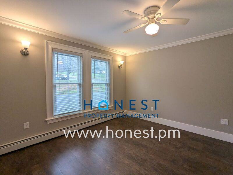 Apartment for rent at 18 Warren St #3, Hallowell, ME 04347