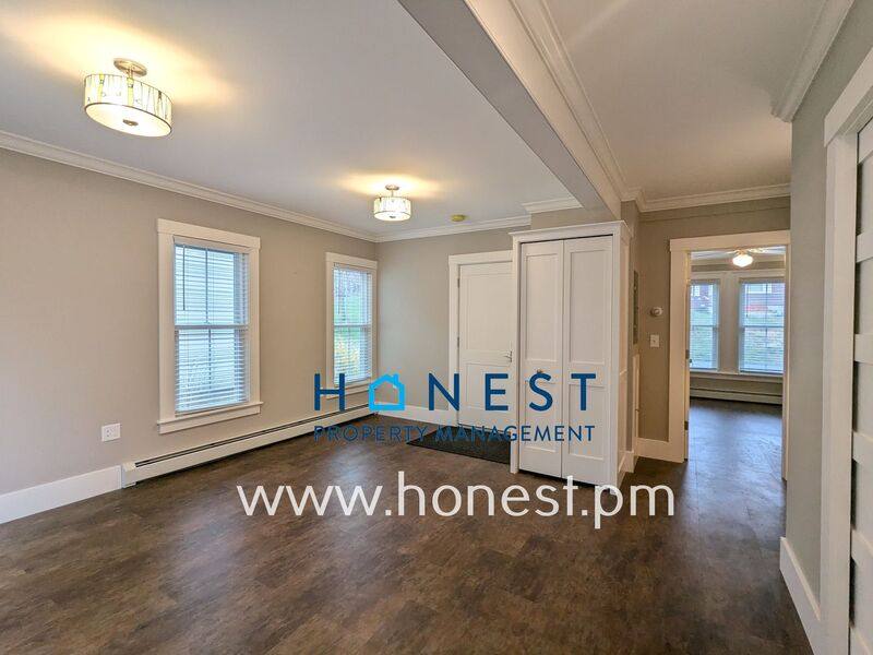 Apartment for rent at 18 Warren St #3, Hallowell, ME 04347