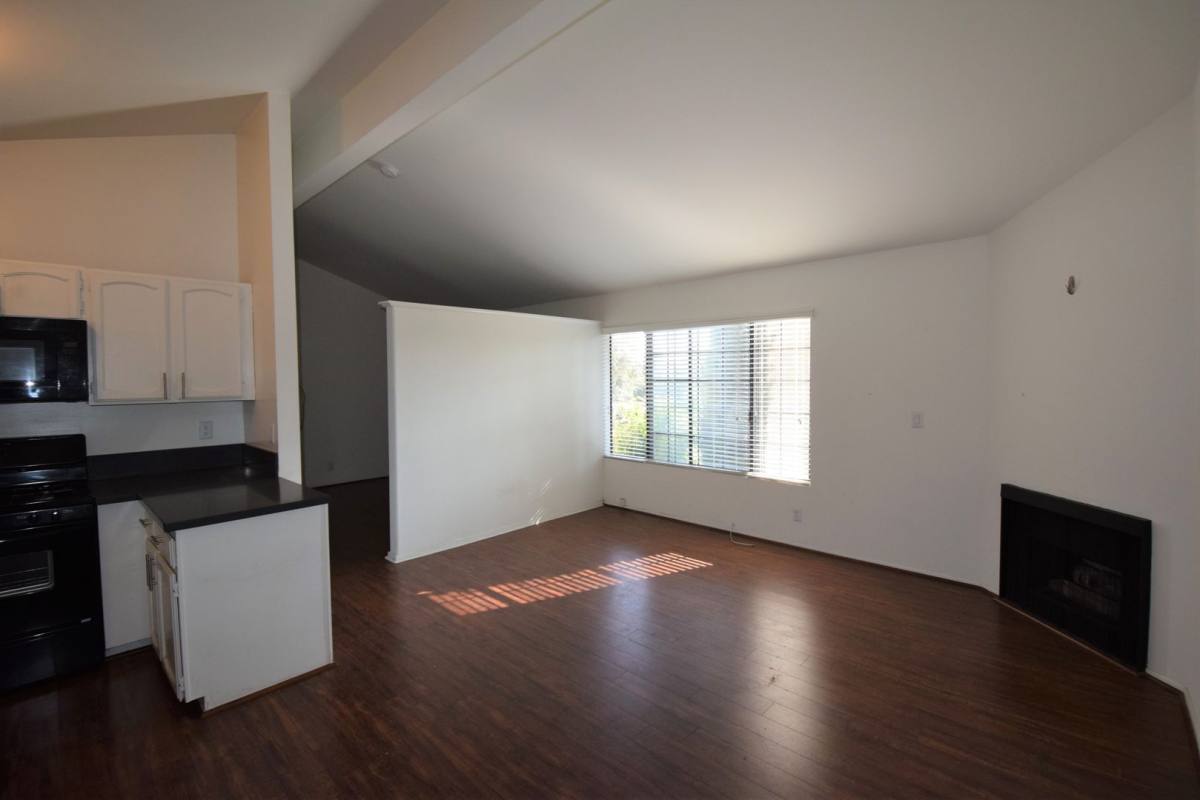Apartment for rent at 5744 Colfax Ave, North Hollywood, CA 91601