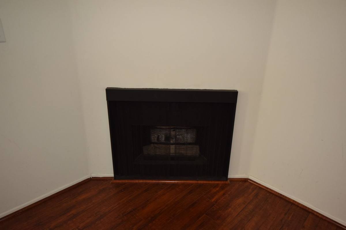 Apartment for rent at 5744 Colfax Ave, North Hollywood, CA 91601