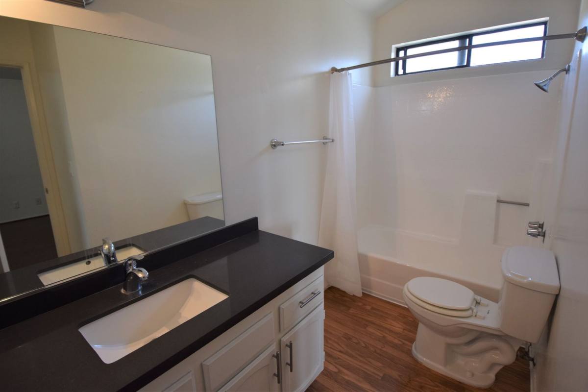 Apartment for rent at 5744 Colfax Ave, North Hollywood, CA 91601