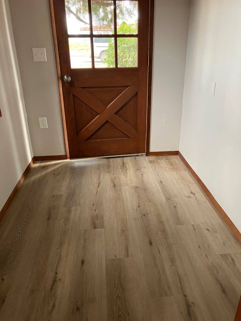 House for rent at 1909 N Springbrook Rd, Newberg, OR 97132