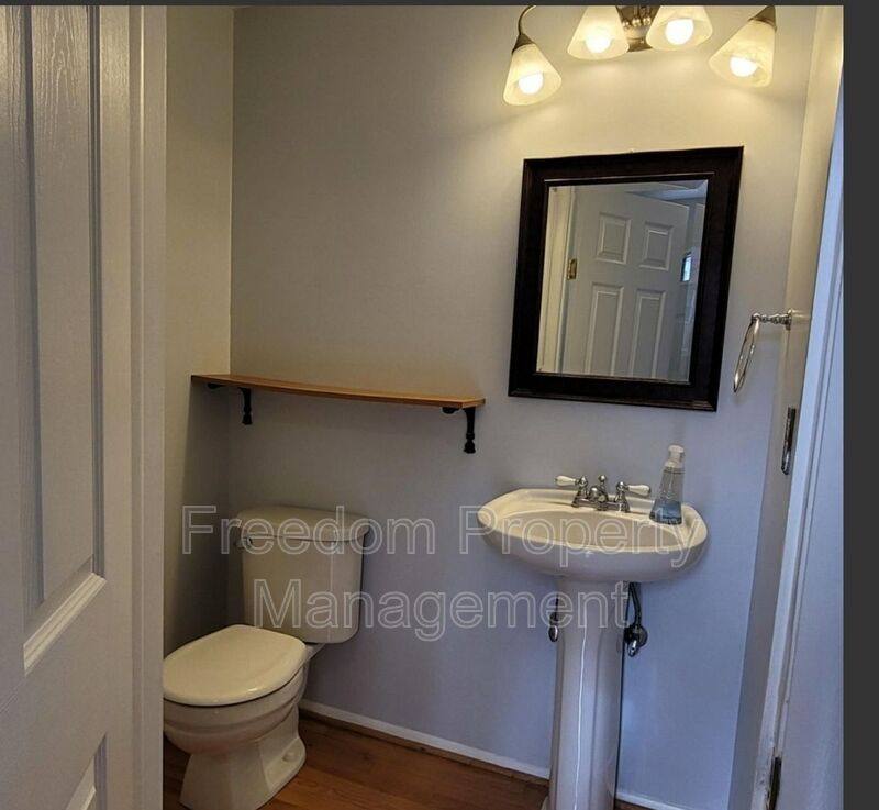 Townhouse for rent at 7974 Tyson Oaks Circle, Vienna, VA 22182