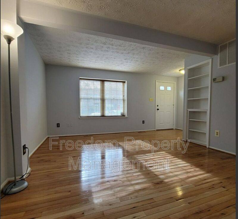 Townhouse for rent at 7974 Tyson Oaks Circle, Vienna, VA 22182