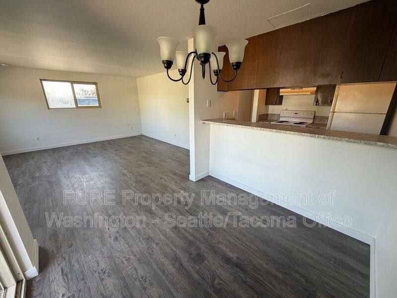 Apartment for rent at 417 SW 155th St #4, Seattle, WA 98166