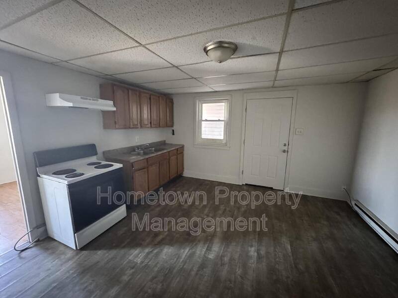 663 E Market St #663, York, PA 17403 - Apartment for Rent - Image 2