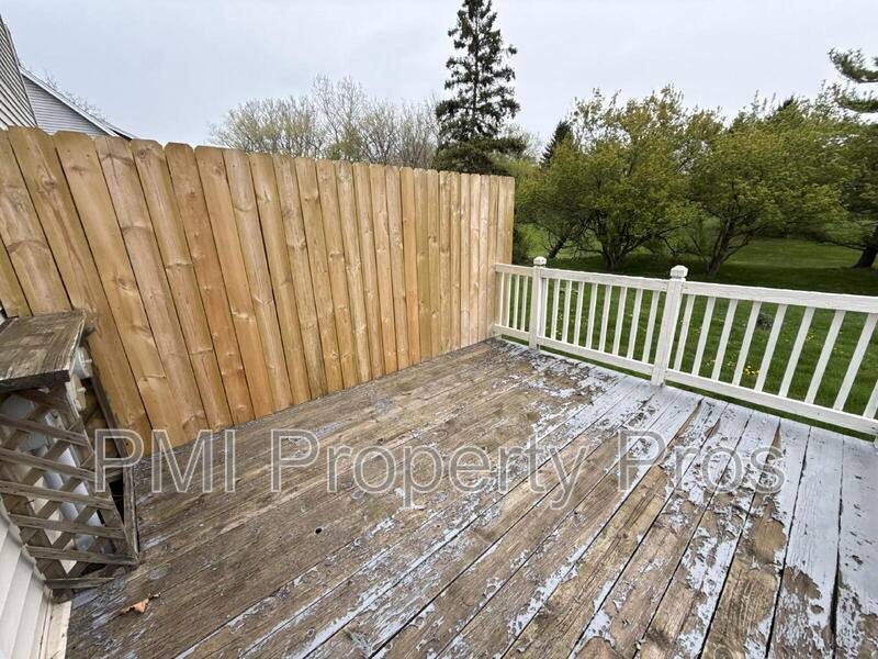 Condo for rent at 8150 S 88th St, Franklin, WI 53132