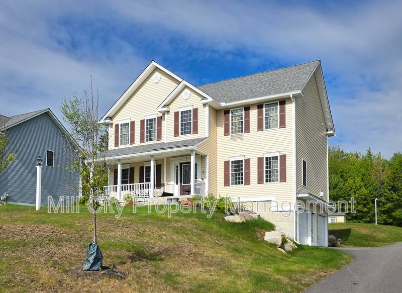 House for rent at 8 Colleen Circle, Hooksett, NH 03106