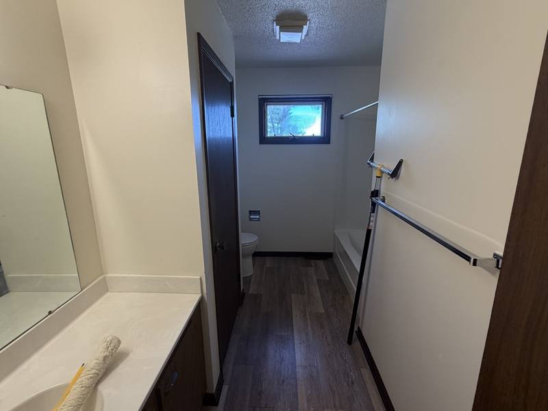 Apartment for rent at 524 Breezy Point Dr #3, Clinton, IA 52732