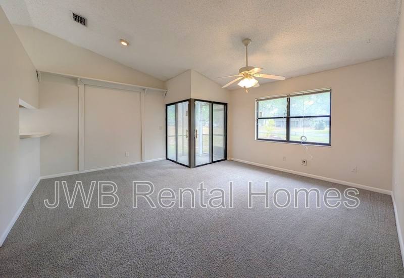 Townhouse for rent at 8412 Long Meadow Circle N, Jacksonville, FL 32244