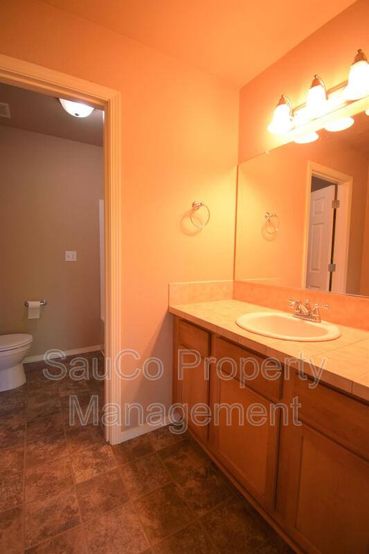 Townhouse for rent at 1419 NE Lockheart Lane #1, Hillsboro, OR 97124