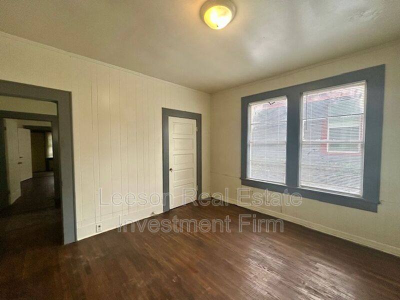 House for rent at 3022 Lillian St, Shreveport, LA 71109