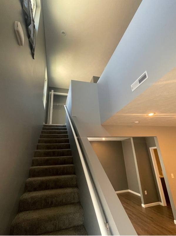 Apartment for rent at 204 N Carey St #4, Grand Island, NE 68803