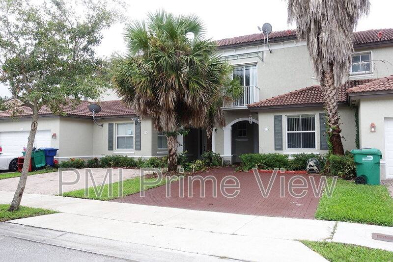 Townhouse for rent at 9174 SW 152 Path, Miami, FL 33196