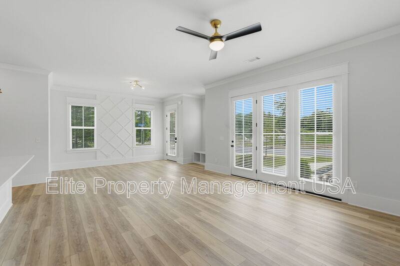 Townhouse for rent at 331 Orchid St, Braselton, GA 30517