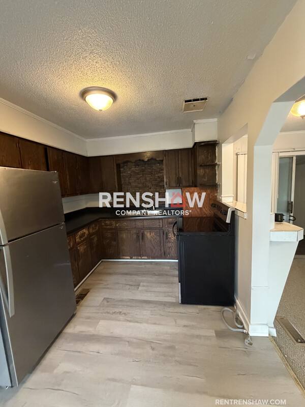 House for rent at 450 Bedwell St, Lexington, TN 38351