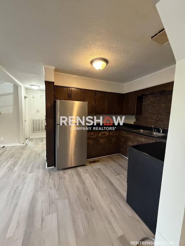 House for rent at 450 Bedwell St, Lexington, TN 38351