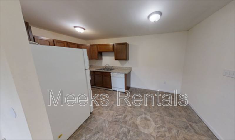 Apartment for rent at 19534 Midland Trail #20, Ansted, WV 25812