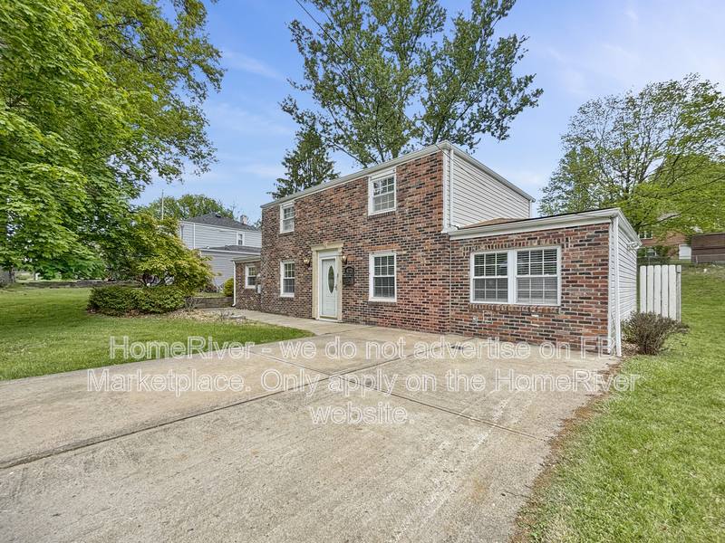 House for rent at 4723 Gardenville Rd, Pittsburgh, PA 15236