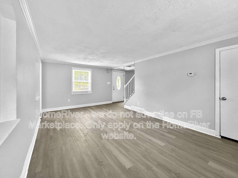 House for rent at 4723 Gardenville Rd, Pittsburgh, PA 15236