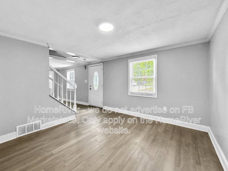 House for rent at 4723 Gardenville Rd, Pittsburgh, PA 15236