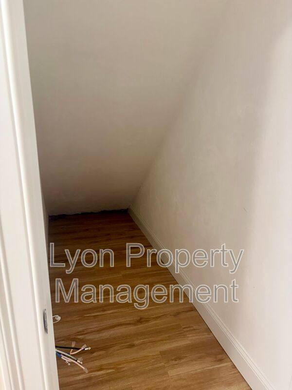 Townhouse for rent at 25 Johnson St #A, Taunton, MA 02780