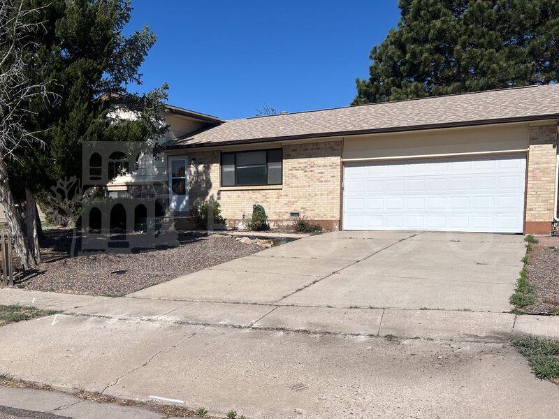 House for rent at 1070 Branding Iron Dr, Colorado Springs, CO 80915