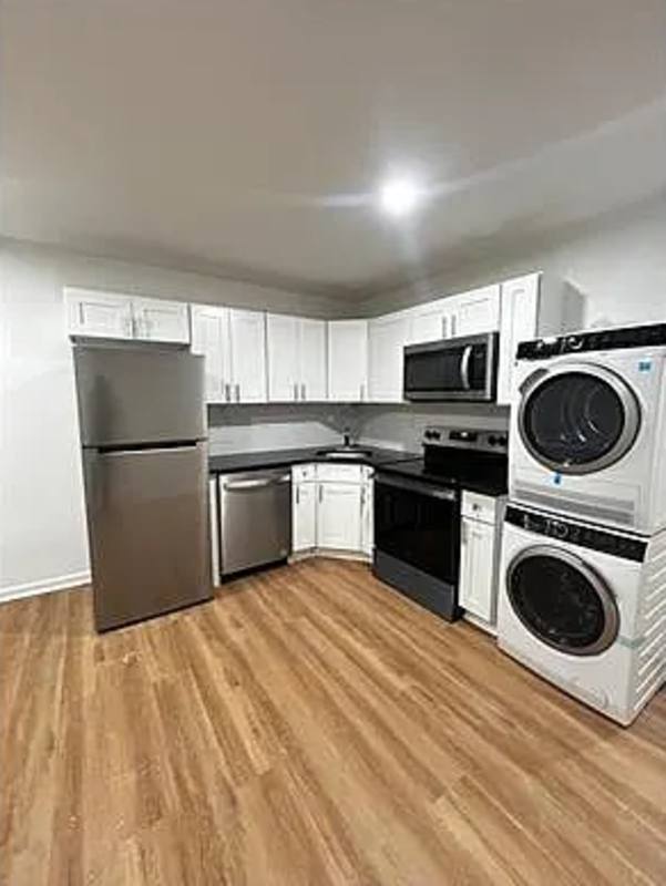 Apartment for rent at 1420 W Girard Ave #A, Philadelphia, PA 19130