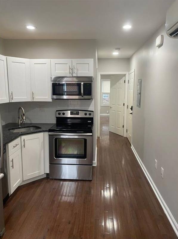 Apartment for rent at 1435 Cambridge St #1, Philadelphia, PA 19130