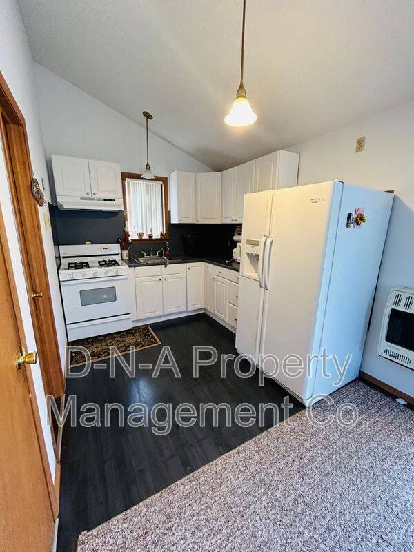 House for rent at 954 Country Place Dr #H623, Tobyhanna, PA 18466
