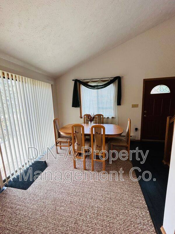 House for rent at 954 Country Place Dr #H623, Tobyhanna, PA 18466