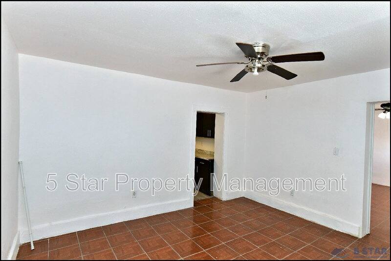 Apartment for rent at 1910A Olive Ave, El Paso, TX 79901