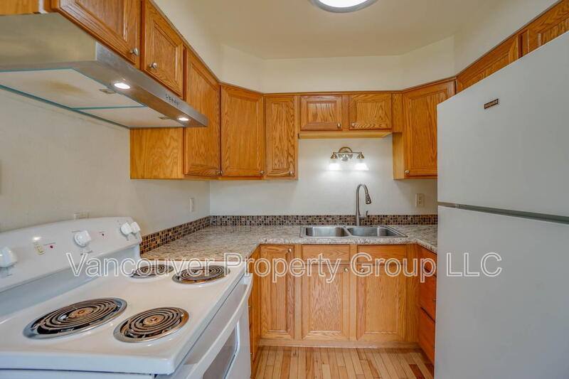 Apartment for rent at 609 W McLoughlin Blvd, Vancouver, WA 98660