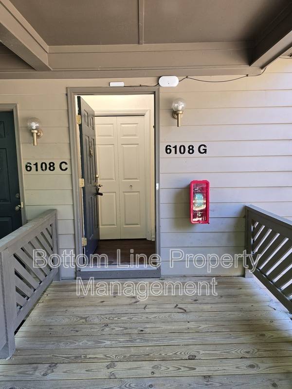 House for rent at 6108 Gray Gate Lane #G, Charlotte, NC 28210