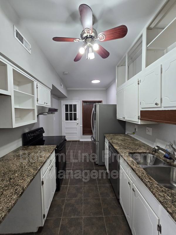 Townhouse for rent at 5949 Quail Hollow Rd #D, Charlotte, NC 28210